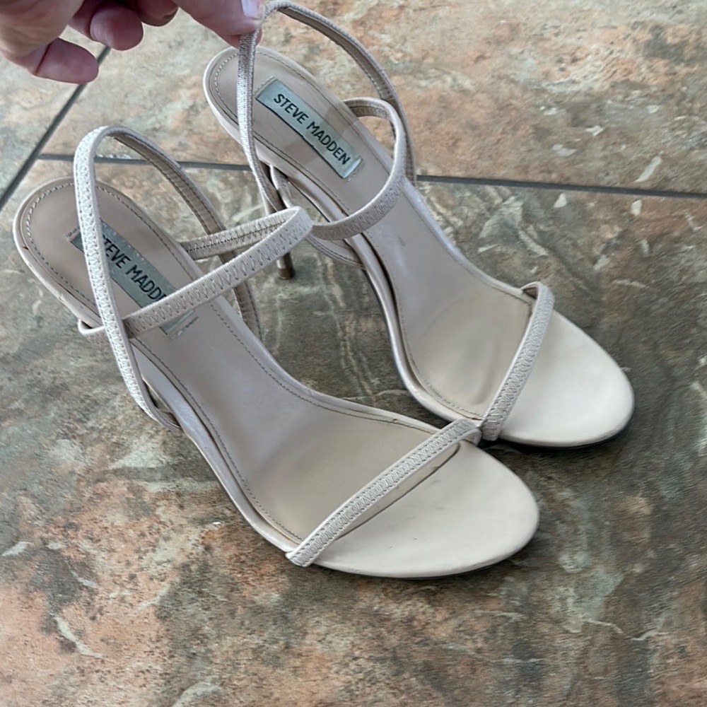 Steve Madden Cream Heel Sandals